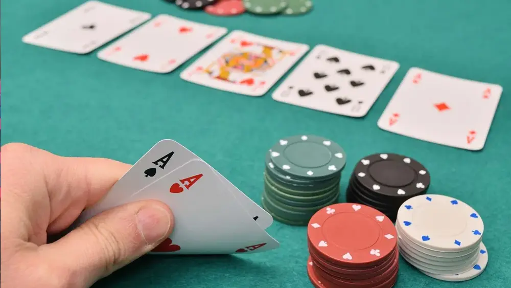 三公比金花_三公游戏下载高胜率打法与牌型